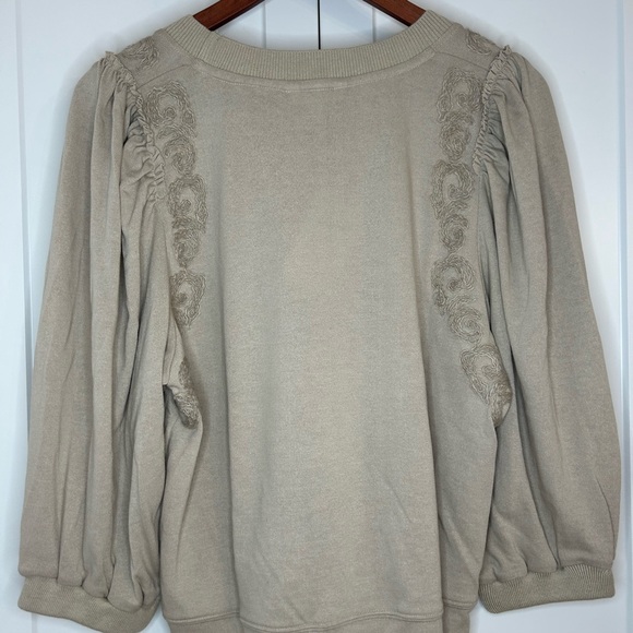 Splendid Sweater - Picture 3 of 4